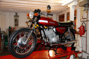 kawasaki-3-zylinder-500-mach-3-restauration-04