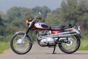 kawasaki-w2-tt-1968-rot-05