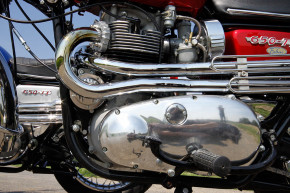 kawasaki-w2-tt-1968-rot-06