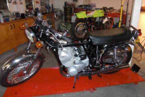 kawasaki-3-zylinder-h1-1970-restauration-12