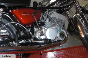 kawasaki-3-zylinder-h1-1970-restauration-vorher-nachher-22
